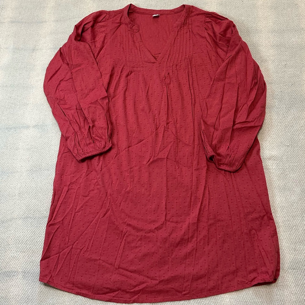 Old Navy Women’s Embroidered Dress Size Small NWT